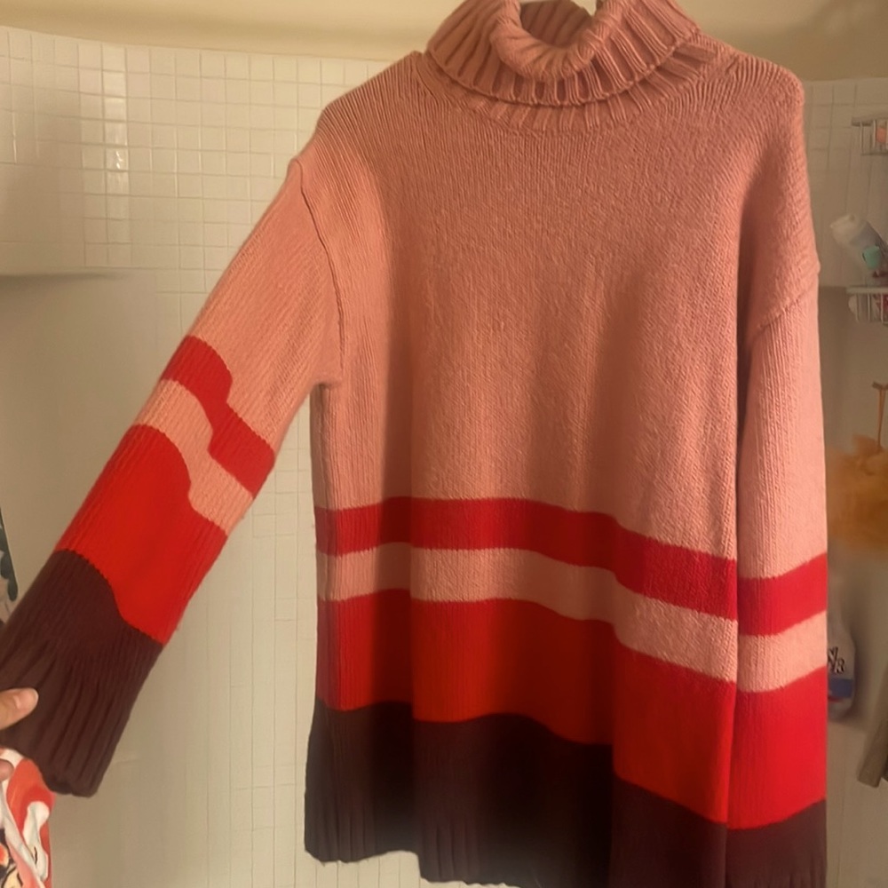 Ann Taylor super cozy sweater